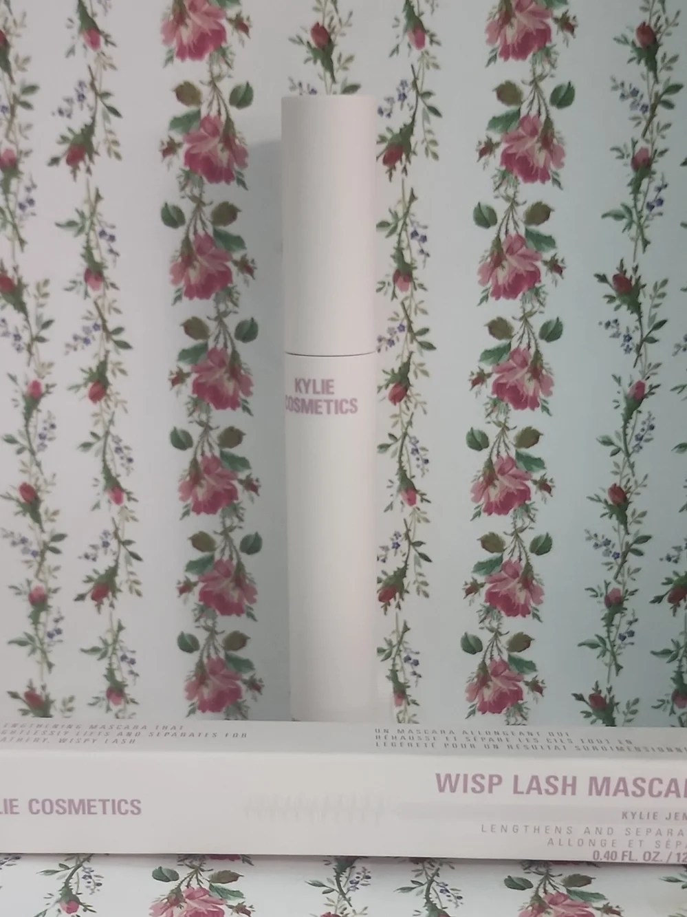 Kylie Cosmetics Wisp Lash Mascara -
